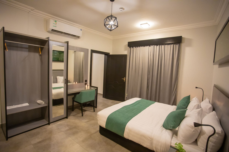 Bedroom 2, Karims'Hotel