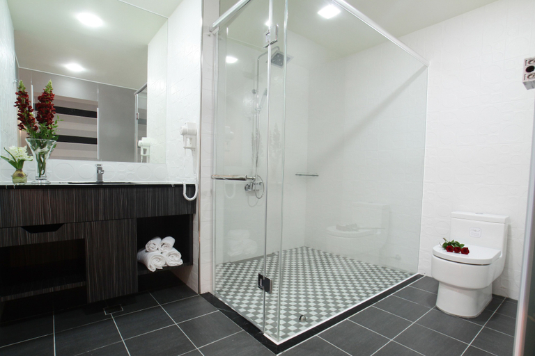 Bathroom 5, Yoai Hotel, Yilan