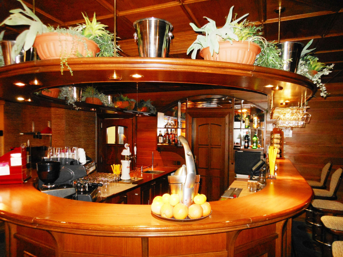 Food & Drinks 4, Hotel Start, Trutnov
