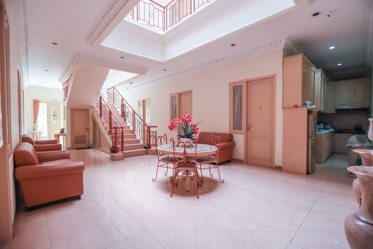 Others 5, MS Residence, Central Jakarta