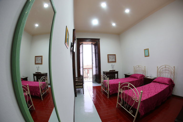 Bedroom 2, Casa Lissania, Catanzaro