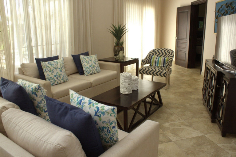 Others 5, New six Bedroom With BBQ and Large Pool, Sosua