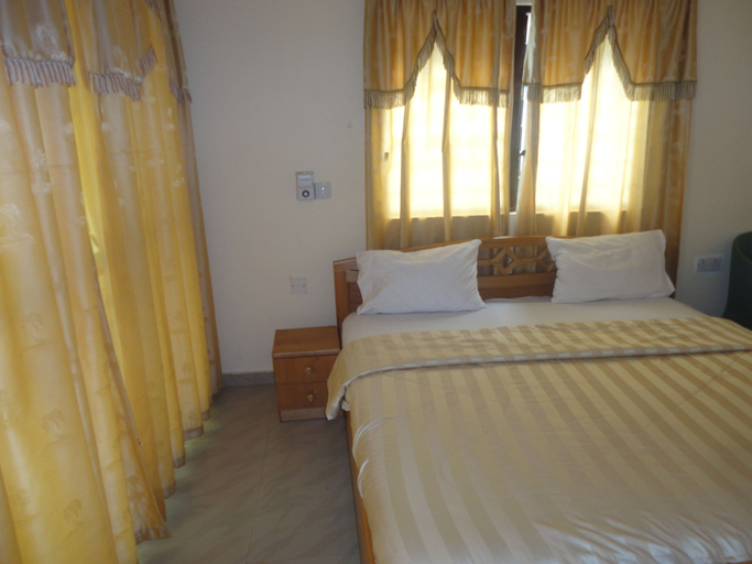 Bedroom 2, Tenack Beach Resort & Hotel, Jomoro