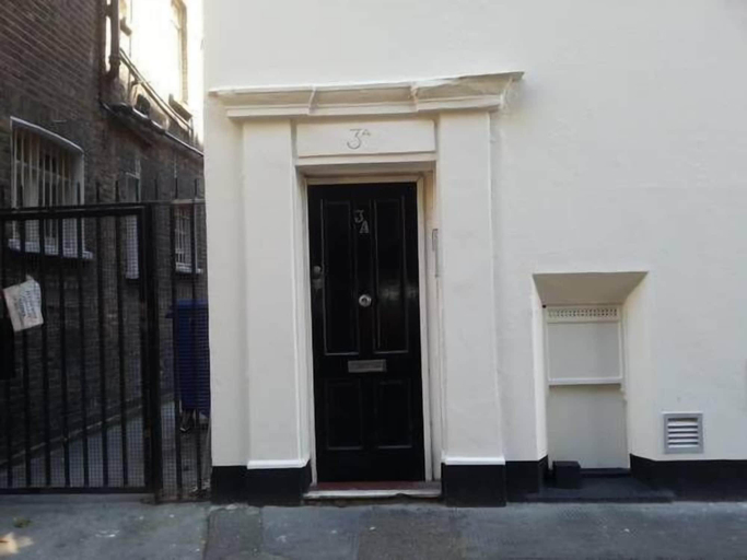 Exterior & Views 2, Kensington and Chelsea Apartment, London