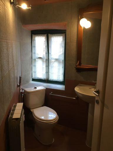 Bathroom 5, New Arcobaleno Ossegna, La Spezia
