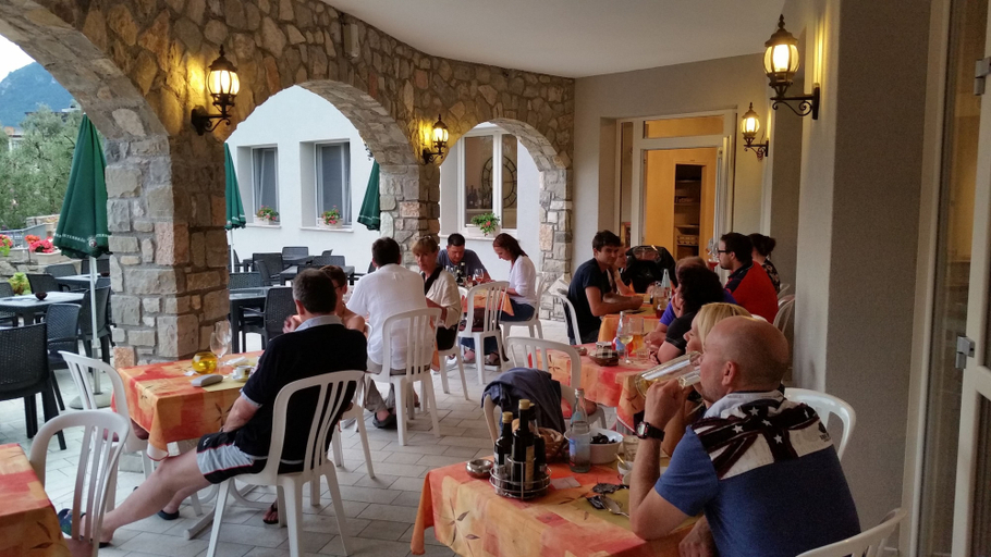 Food & Drinks 5, Hotel Augusta Garni, Brescia