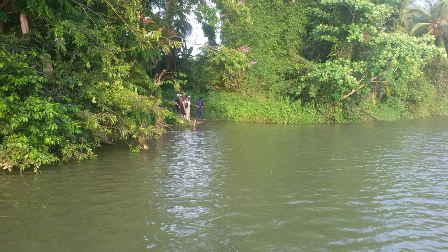 Lake, Elephant corridori camping, Buttala