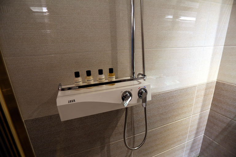 Bathroom 3, Sejong Hotel, Jeju