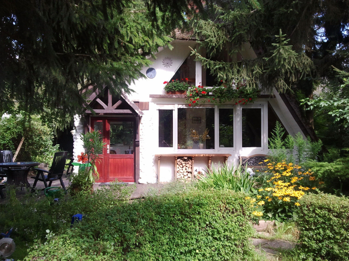 Primary image