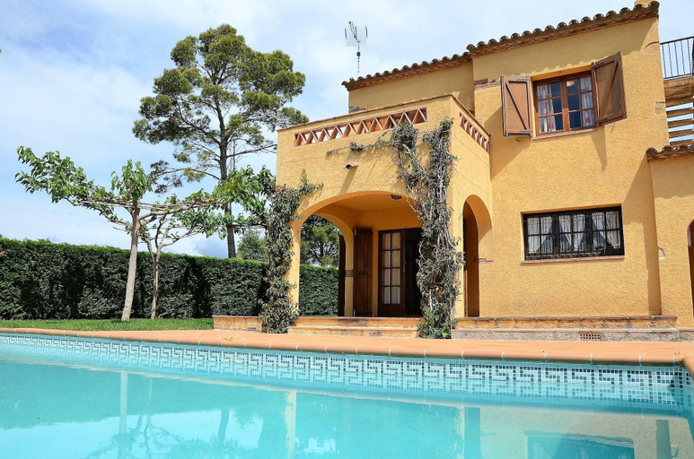 Sport & Beauty 4, Villa Andorra 2, Girona