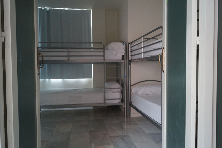 Bedroom 4, Torremolinos Hostel, Málaga