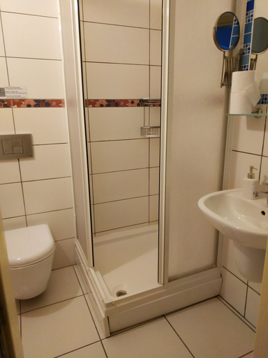 Bathroom 5, Hotel Miço, Ortaca