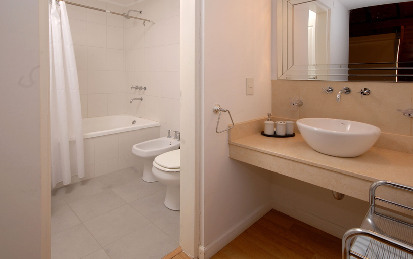 Bathroom 3, Catedral Apartments, Bariloche