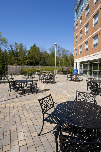 Others 5, Residence & Conference Centre - Oshawa, Durham