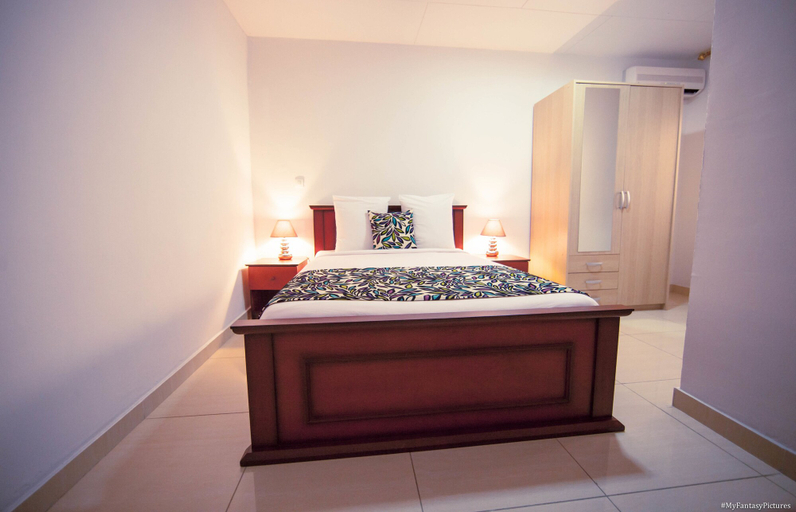 Bedroom 2, Hotel L'Adagio, Komo-Mondah
