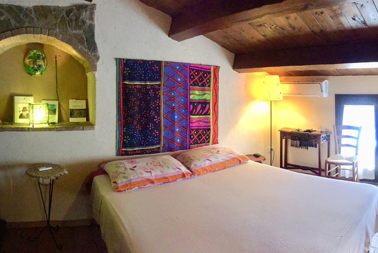 Bedroom 5, Il Comignolo di Sofia, Cosenza