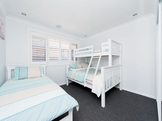 Bedroom 3, Burraneer at Corlette, Port Stephens