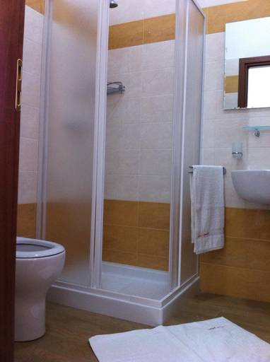 Bathroom 4, B&B Cuore di Gallipoli, Lecce