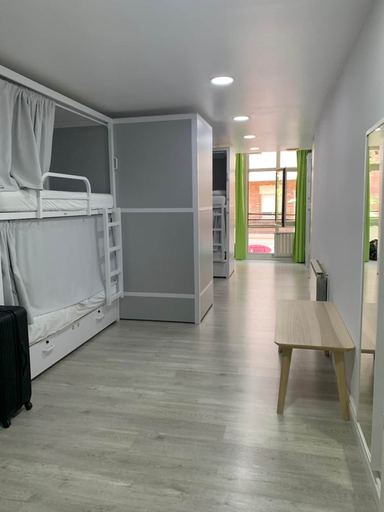 Bedroom 4, Alberguinn Youth Hostel, Barcelona