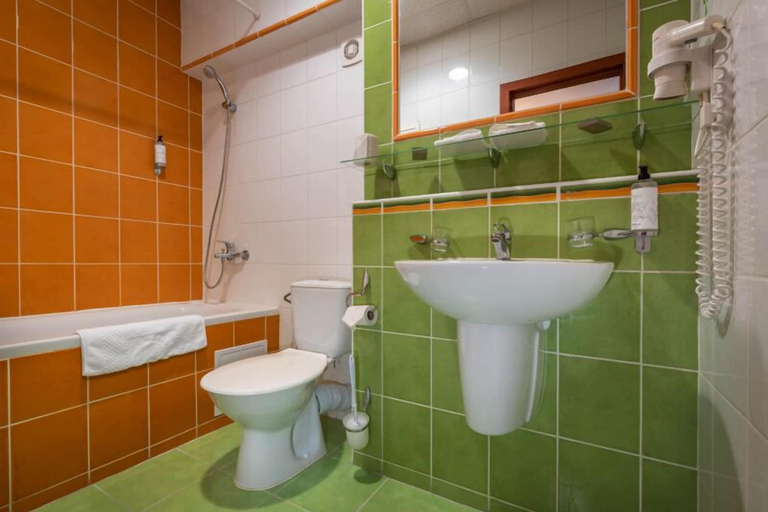 Bathroom 4, Atrium Hotel, Poprad