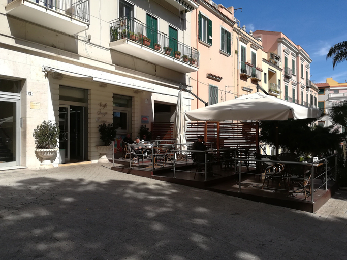 Exterior & Views 2, B&B La Finestrella, Latina