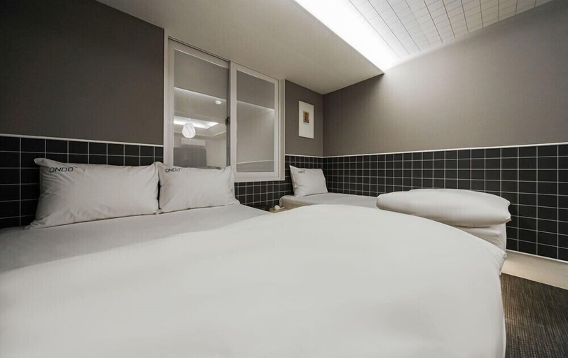 Bedroom 2, Hotel ONDO, Buk