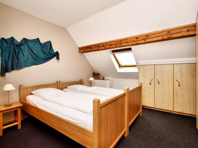 Bedroom 2, La Ferme des Prés, Cher