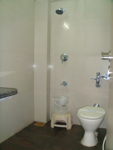 Bathroom 4, MY BIZZ HOTEL, Pune