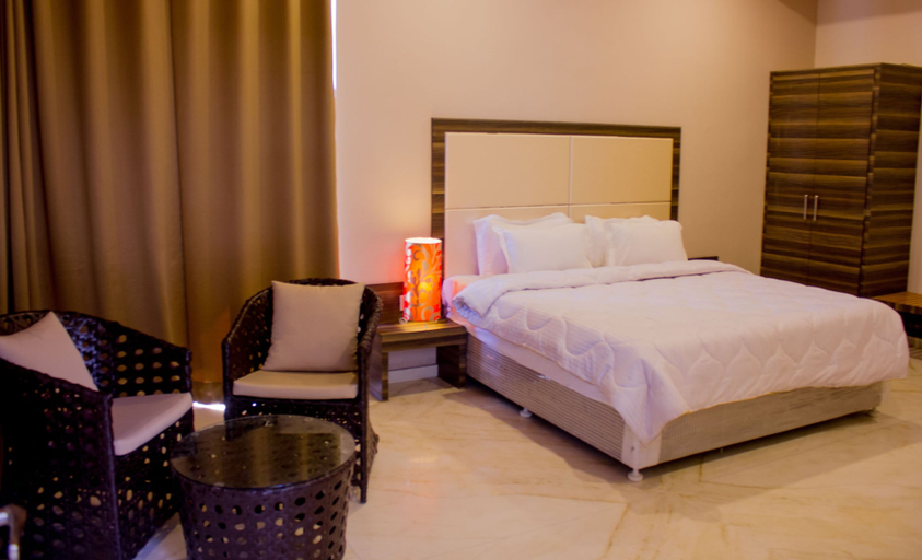 Bedroom 3, Riverarch Greenfields Resorts, Jaipur
