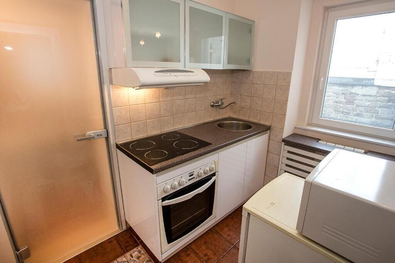 Others 3, Apartment Centrala, Belgrade