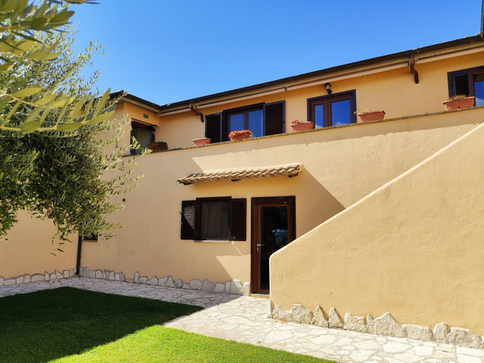 Exterior & Views 2, Agriturismo Zugarelli, Rome