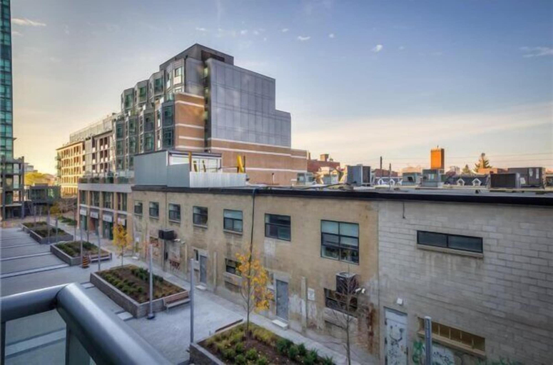 Exterior & Views 2, Queen West Vibes, Toronto