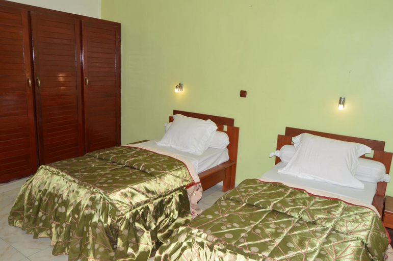 Bedroom 3, Hôtel - Y, Wouri