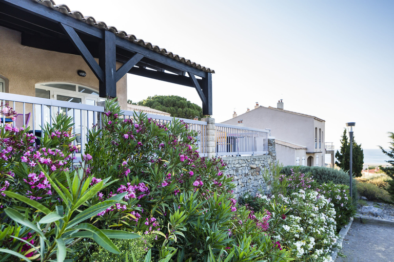 Exterior & Views 2, Les Romarins - Vacances ULVF, Aude
