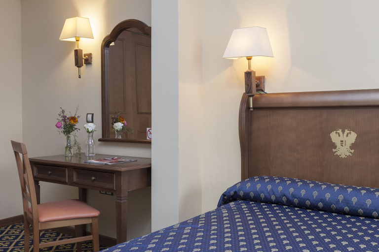 Bedroom 3, Dorma Juan De Austria, Madrid