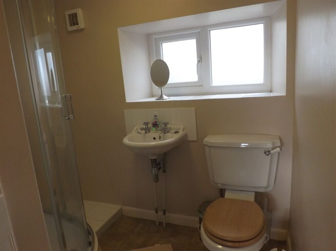 Bathroom 3, Hillis Close Farm, Northumberland