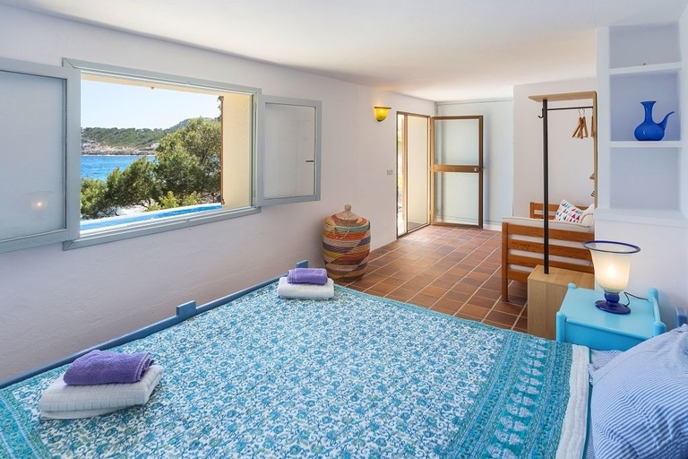 Bedroom 3, Mallorca front line property sea access, Baleares