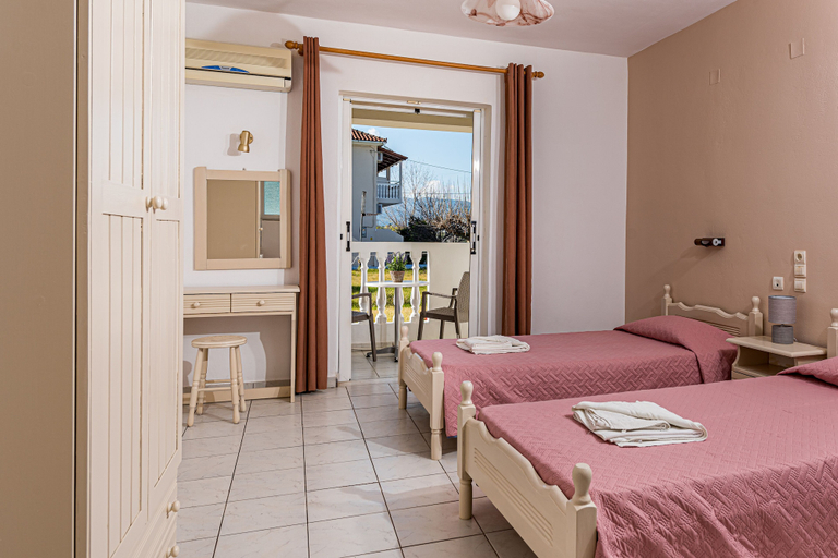 Bedroom 2, Tassia Studios, Ionian Islands