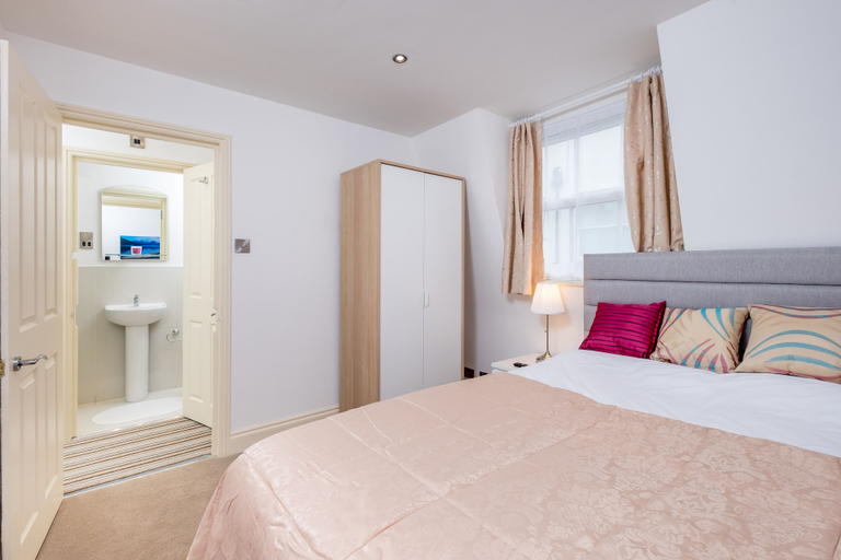 Bedroom 2, Marylebone Apartments, London