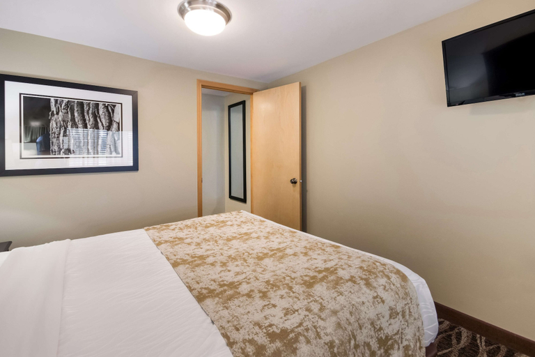 Bedroom 3, Best Western Weston Inn, Gallatin