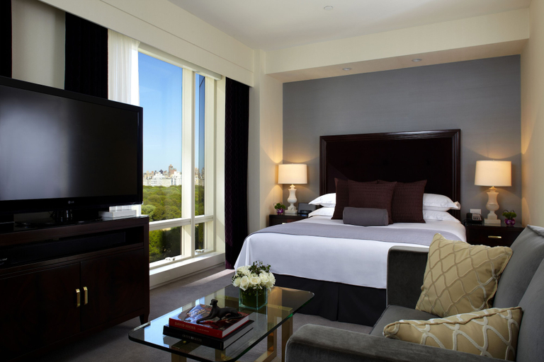 Bedroom 3, Trump International Hotel & Tower New York, New York