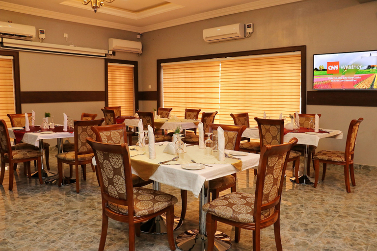 Food & Drinks 4, Bayse One Premium, IbadanNorth-West