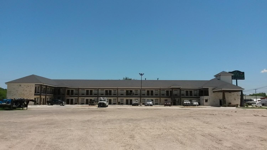 Exterior & Views 2, Atria Inn & Suites, Live Oak