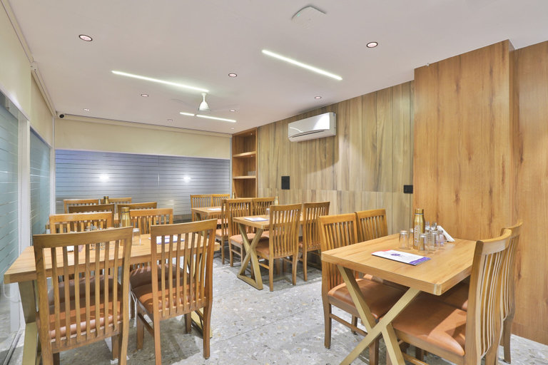 Food & Drinks 5, HOTEL SURAT, Surat