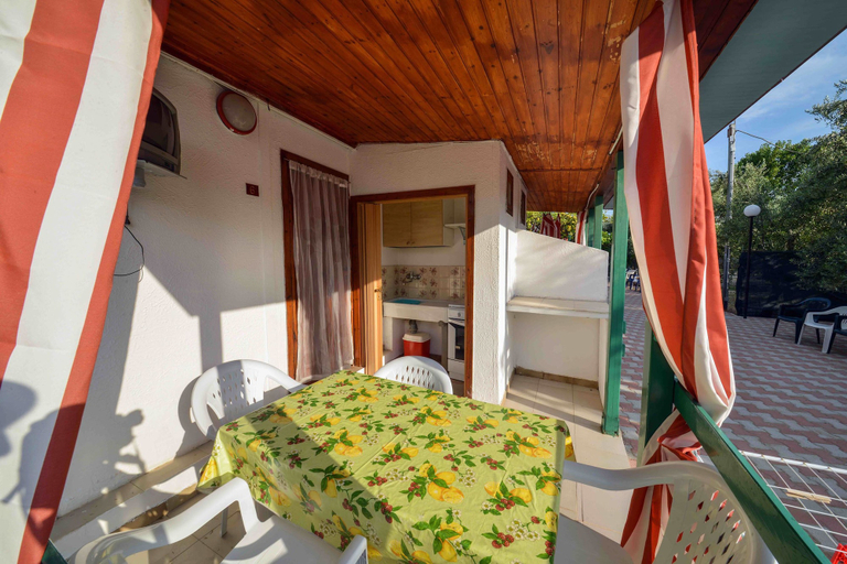 Others 4, Residence Dattoli, Foggia