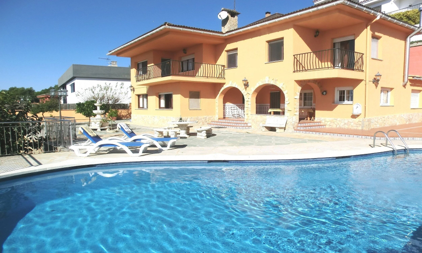 Sport & Beauty 4, 104648 - Villa in Blanes, Girona