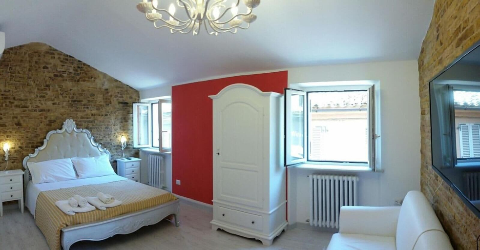 Bedroom 5, B&B La Lanterna, Fermo