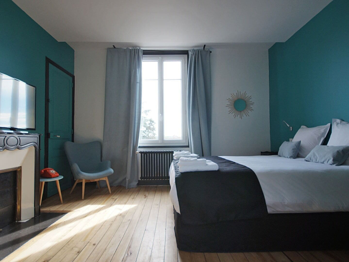 Bedroom 4, La Salamandre, Oise