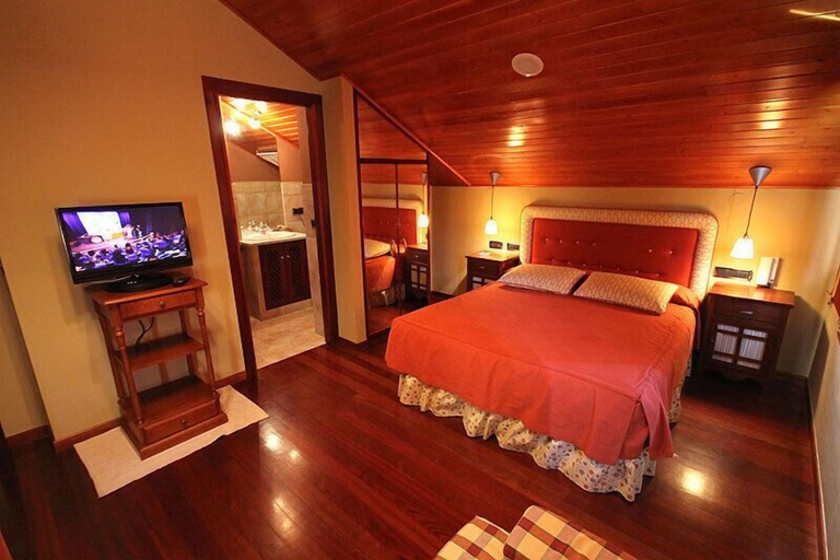 Bedroom 2, Hotel Casa Suarna, Lugo