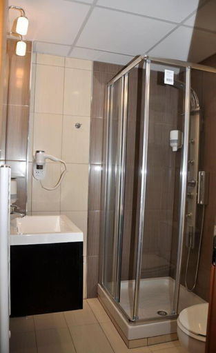 Bathroom 4, Morning Star, North Aegean
